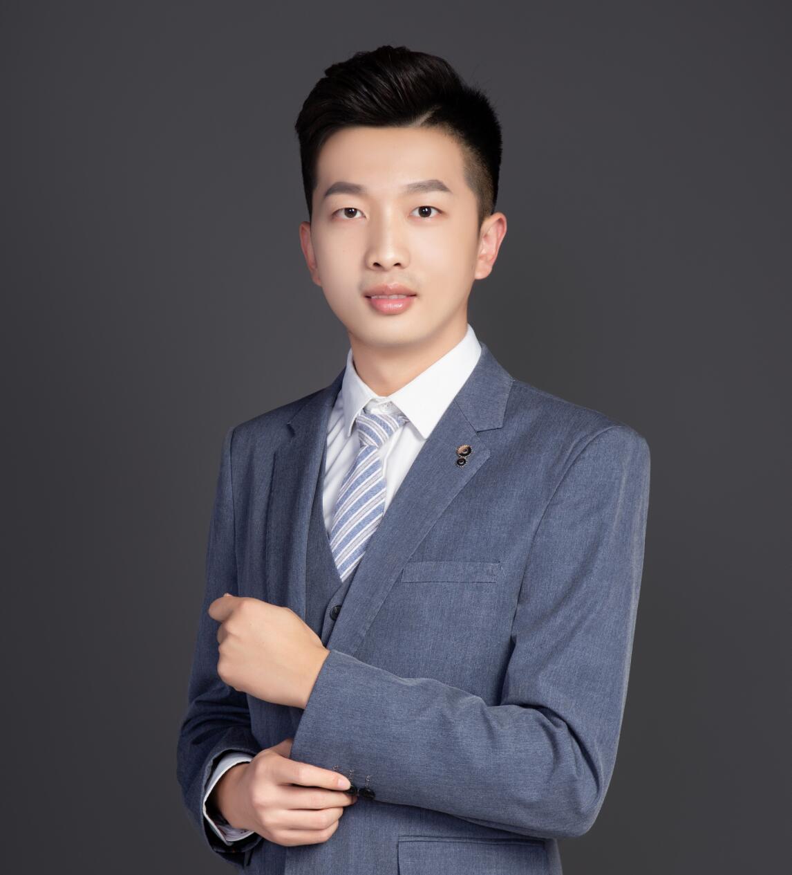 我是善国盛景·怡园楼盘置业顾问——程春成,欢迎向我咨询